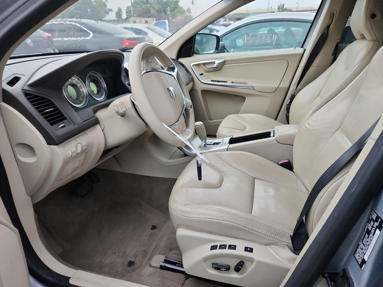 2012 VOLVO XC60