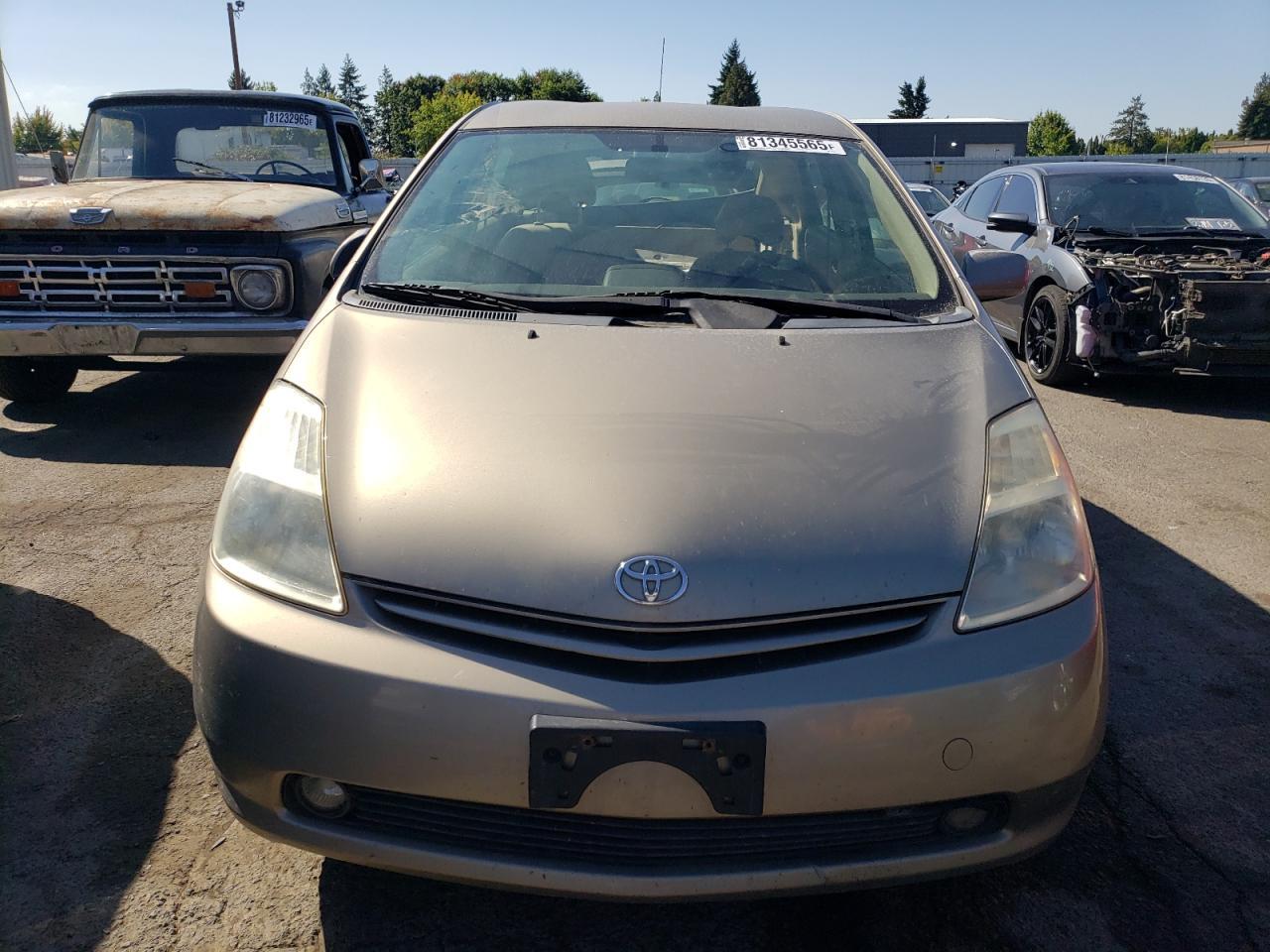 2004 TOYOTA PRIUS