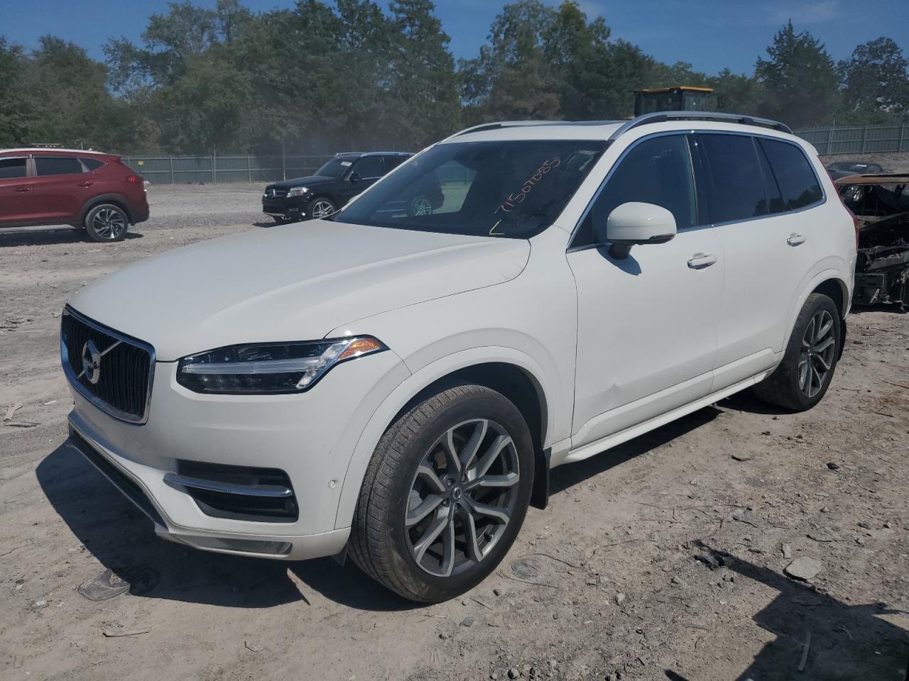 2018 VOLVO XC90