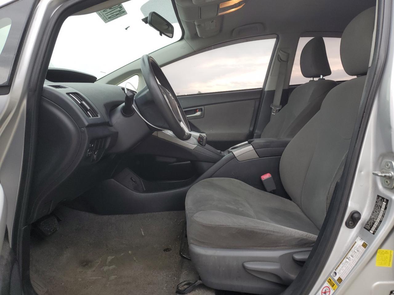 2013 TOYOTA PRIUS