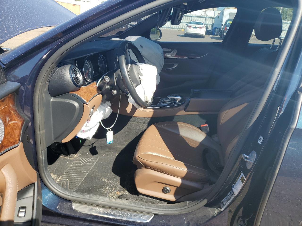 2017 MERCEDES-BENZ E-Class
