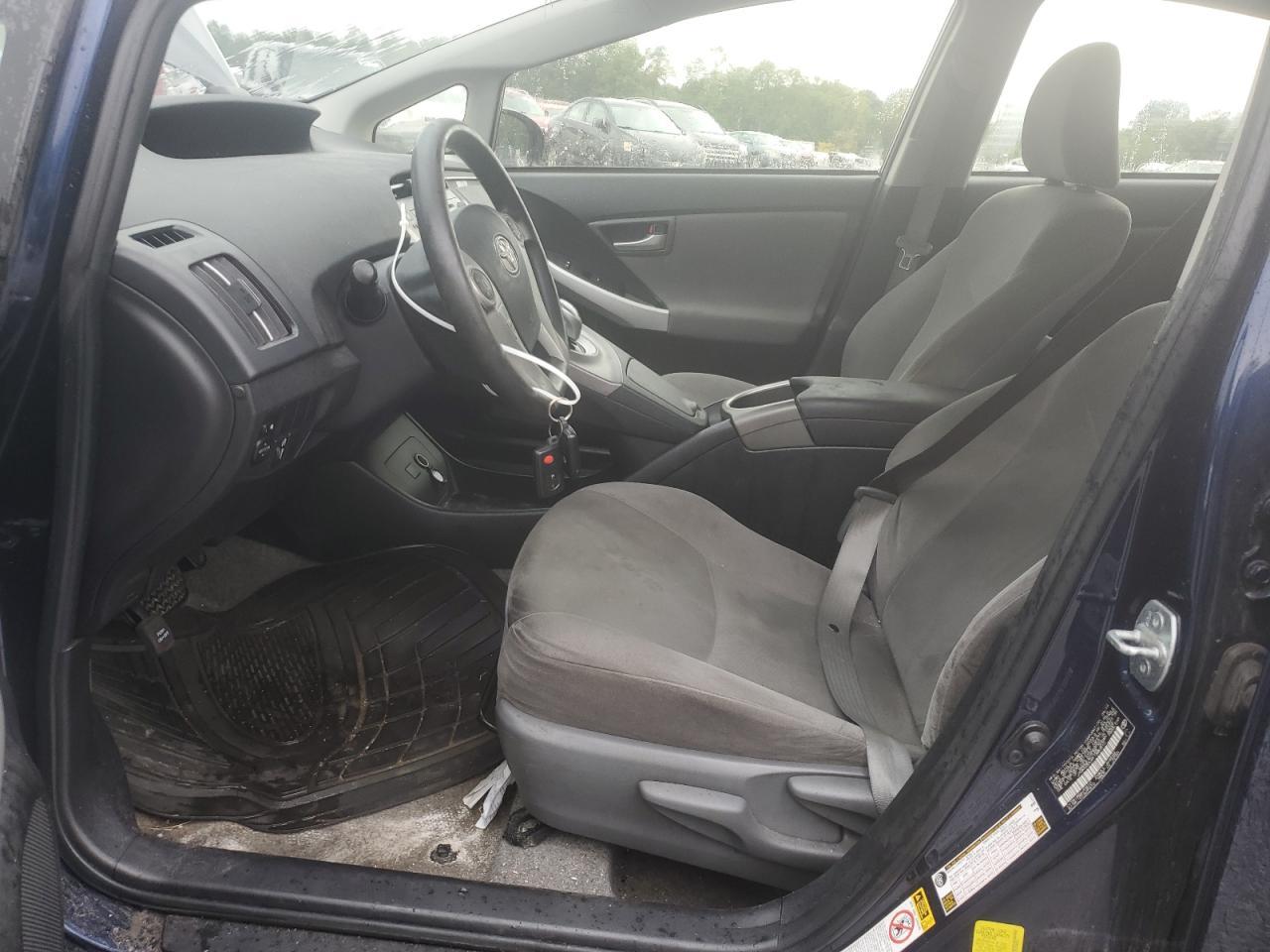 2015 TOYOTA PRIUS