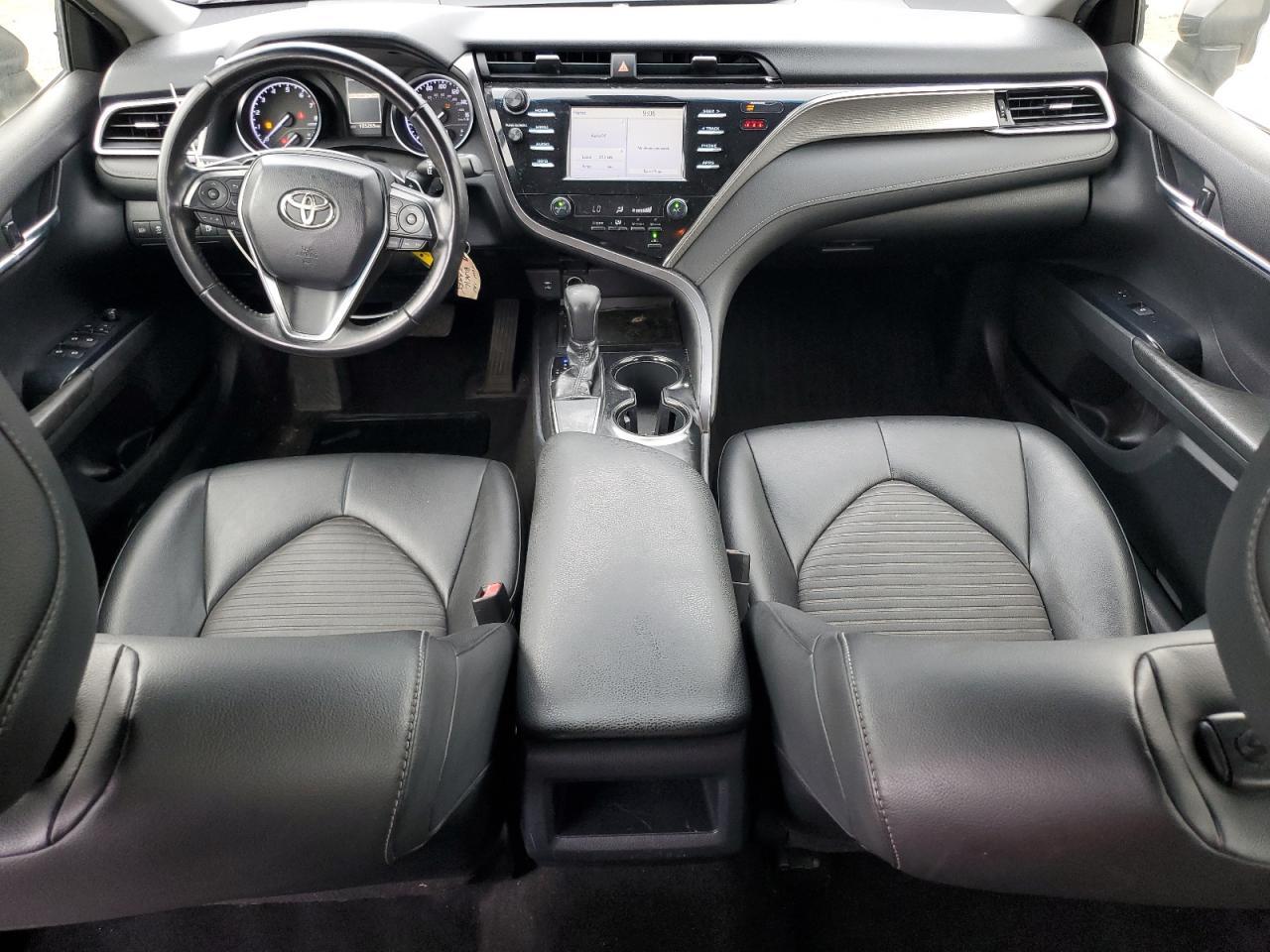 2018 TOYOTA CAMRY
