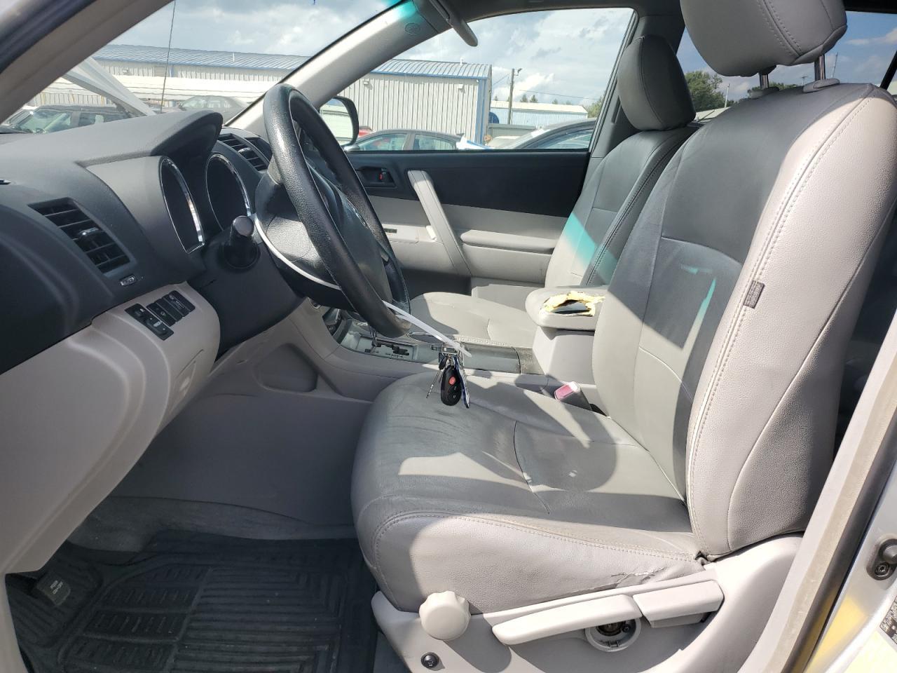 2008 TOYOTA HIGHLANDER