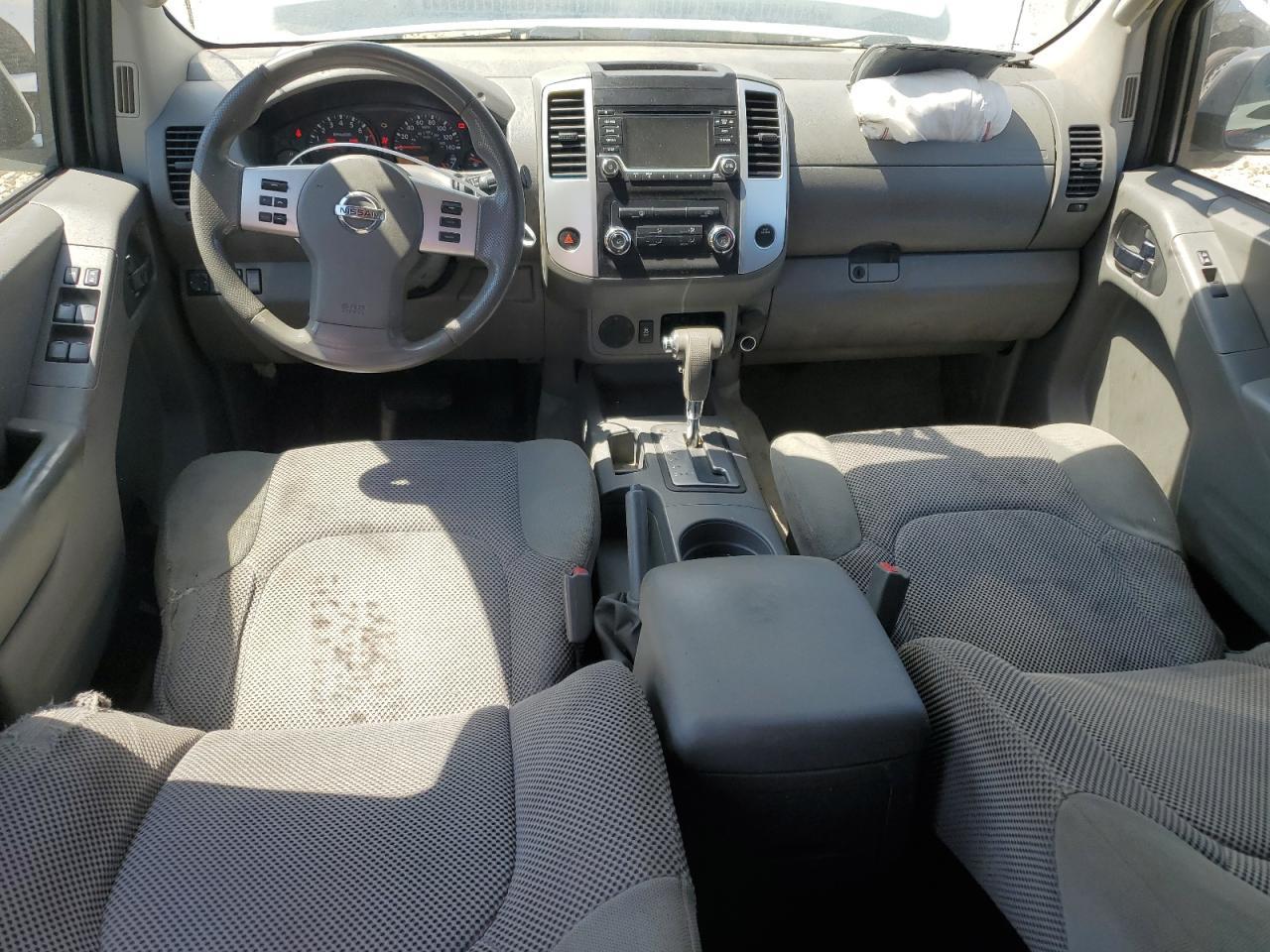 2015 NISSAN Frontier