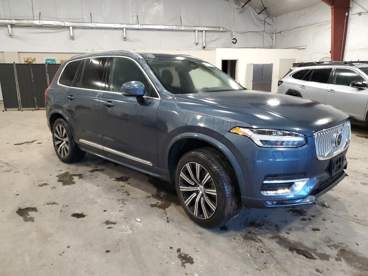 2024 VOLVO XC90