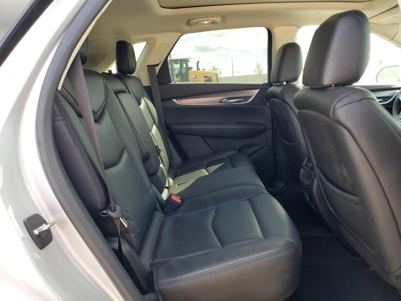 2018 CADILLAC XT5