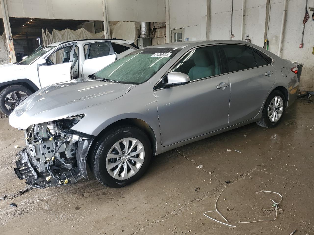 2015 TOYOTA CAMRY