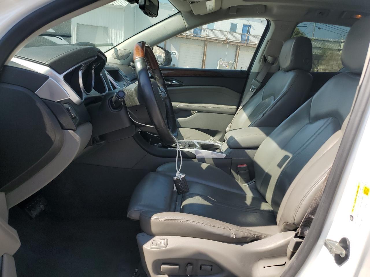 2011 CADILLAC SRX