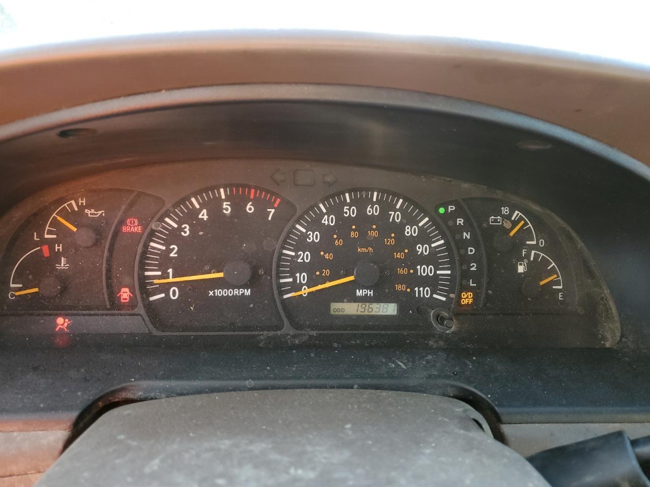 2000 TOYOTA TUNDRA