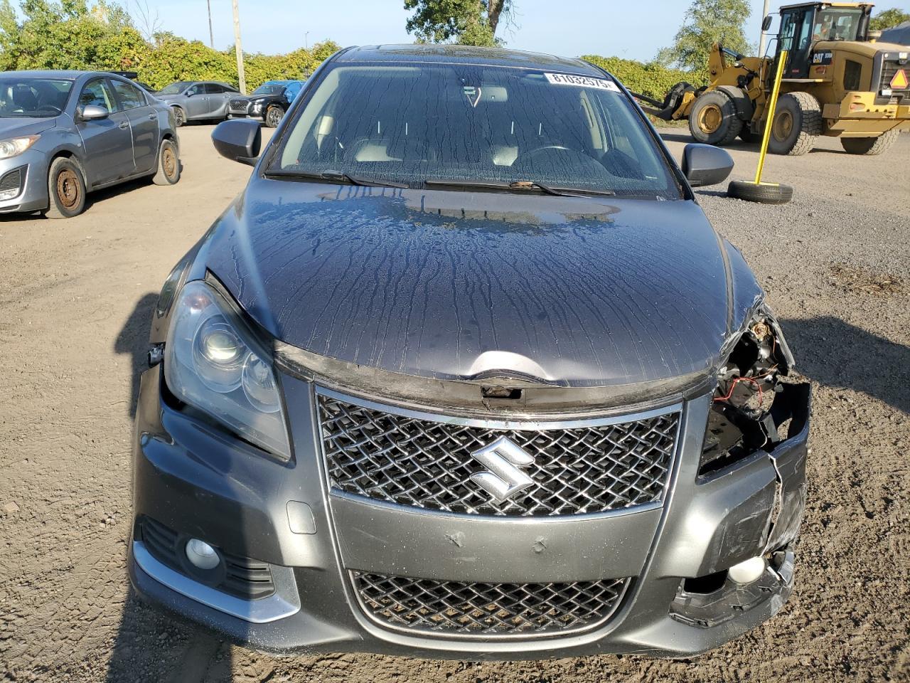 2013 SUZUKI Kizashi
