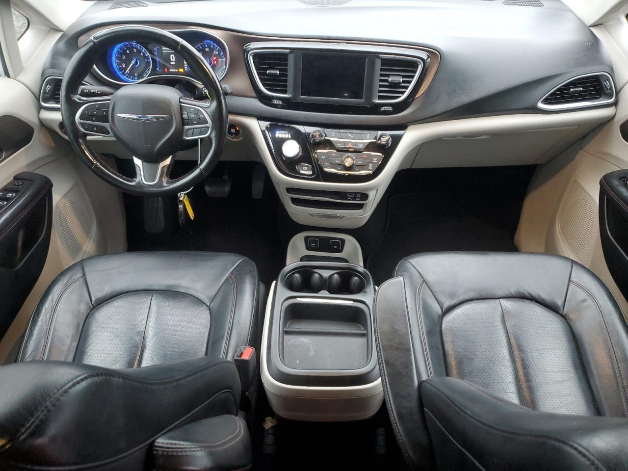 2019 CHRYSLER Pacifica