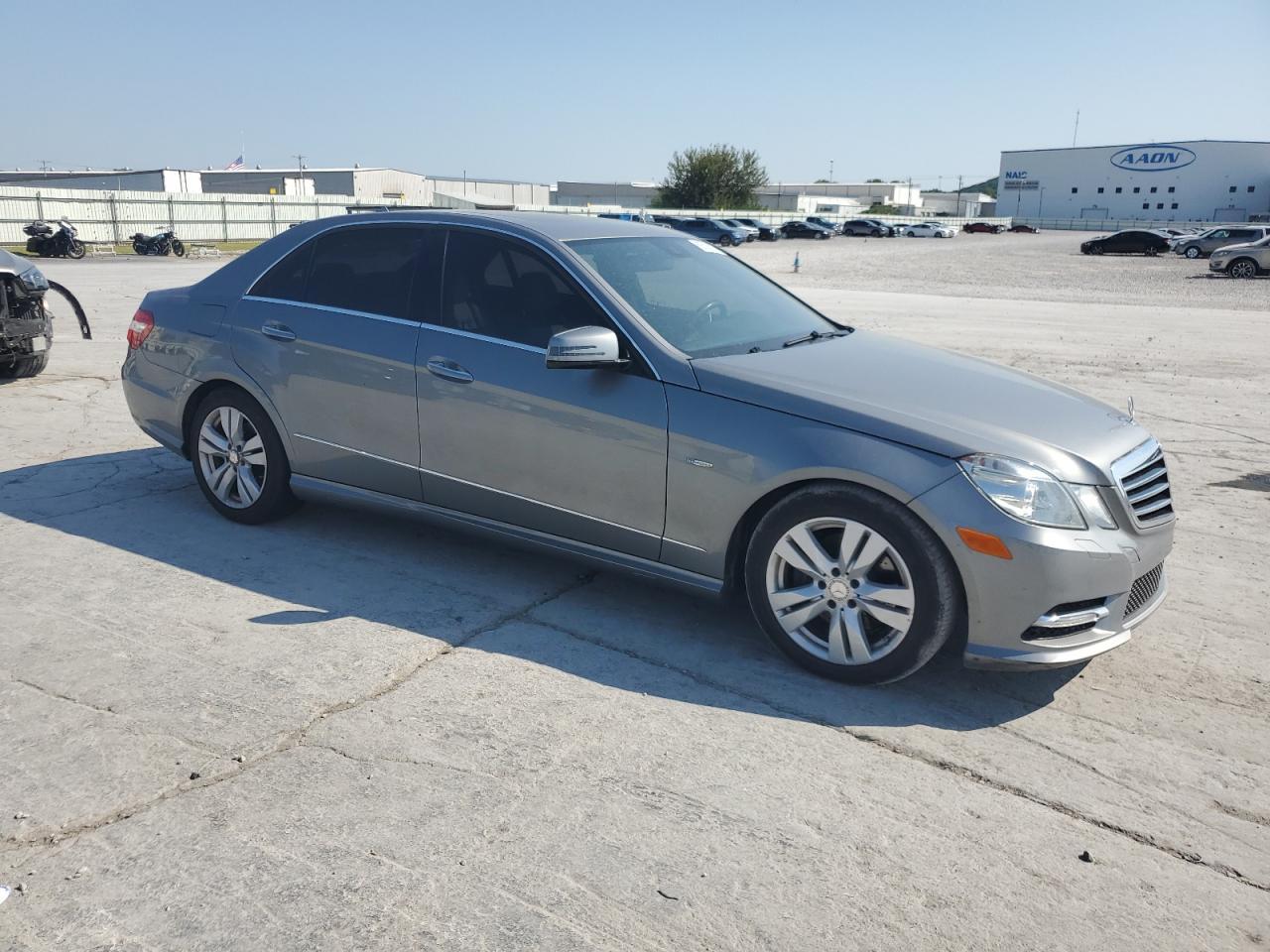 2012 MERCEDES-BENZ E-Class