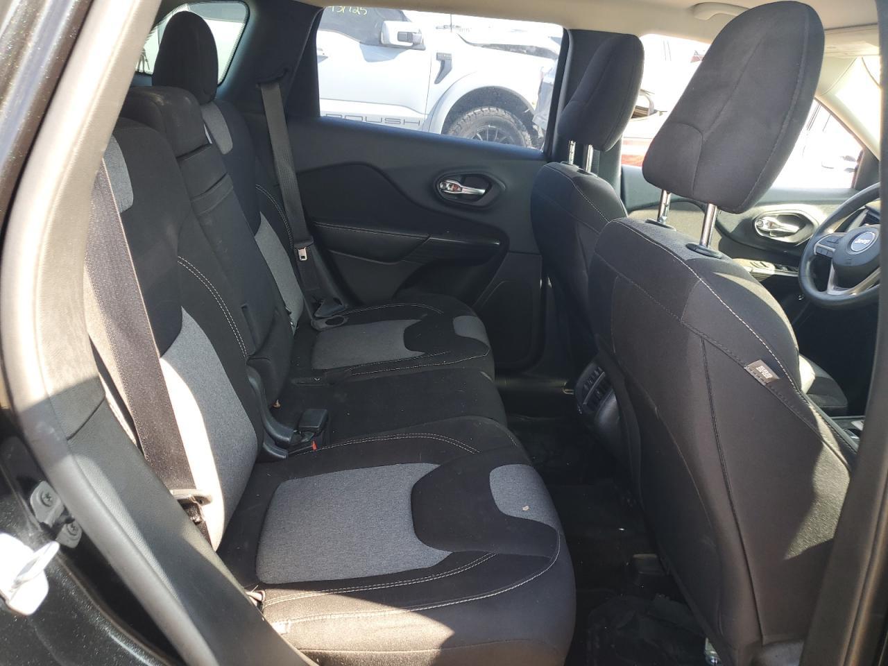 2015 JEEP CHEROKEE