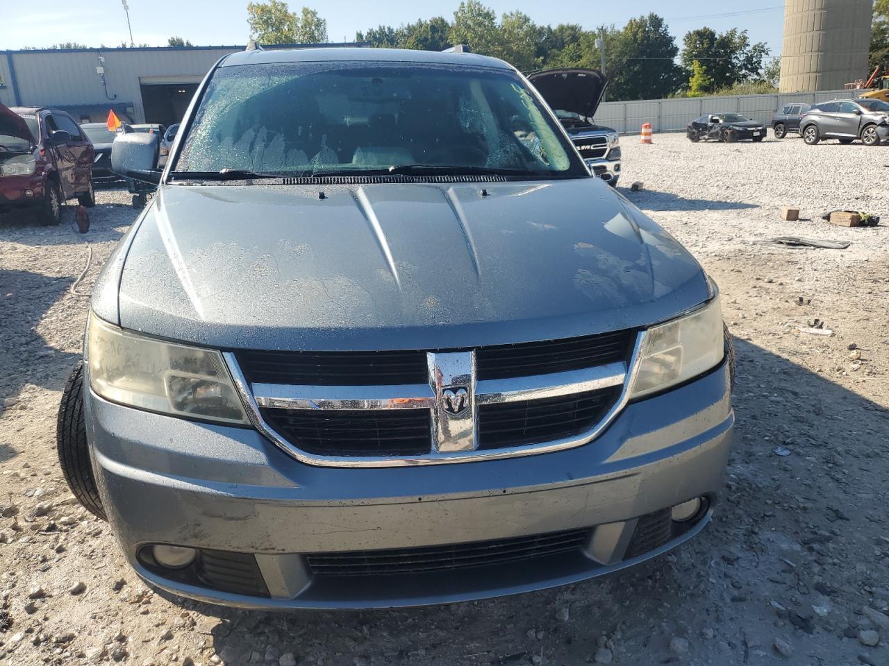 2010 DODGE JOURNEY