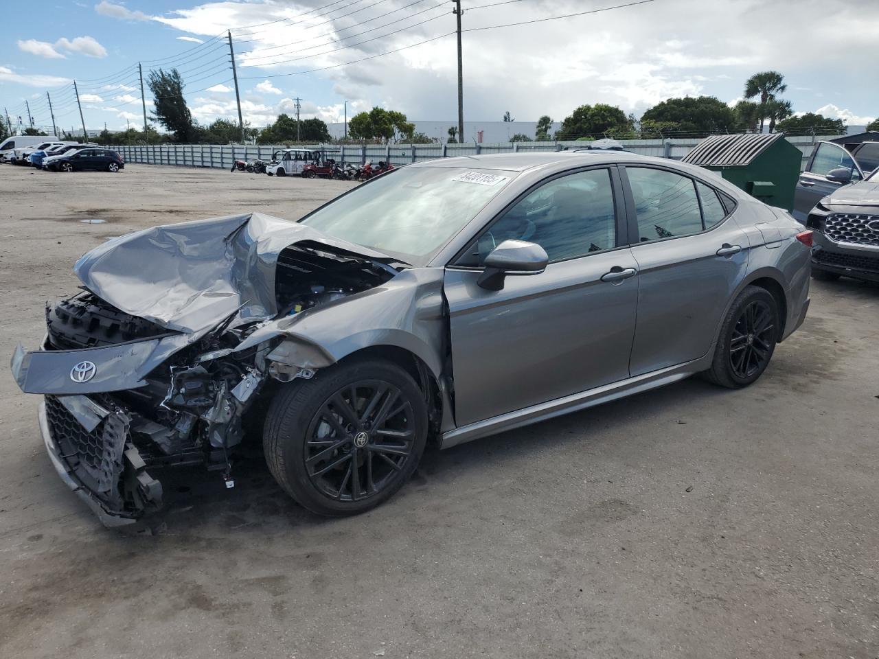 2025 TOYOTA CAMRY