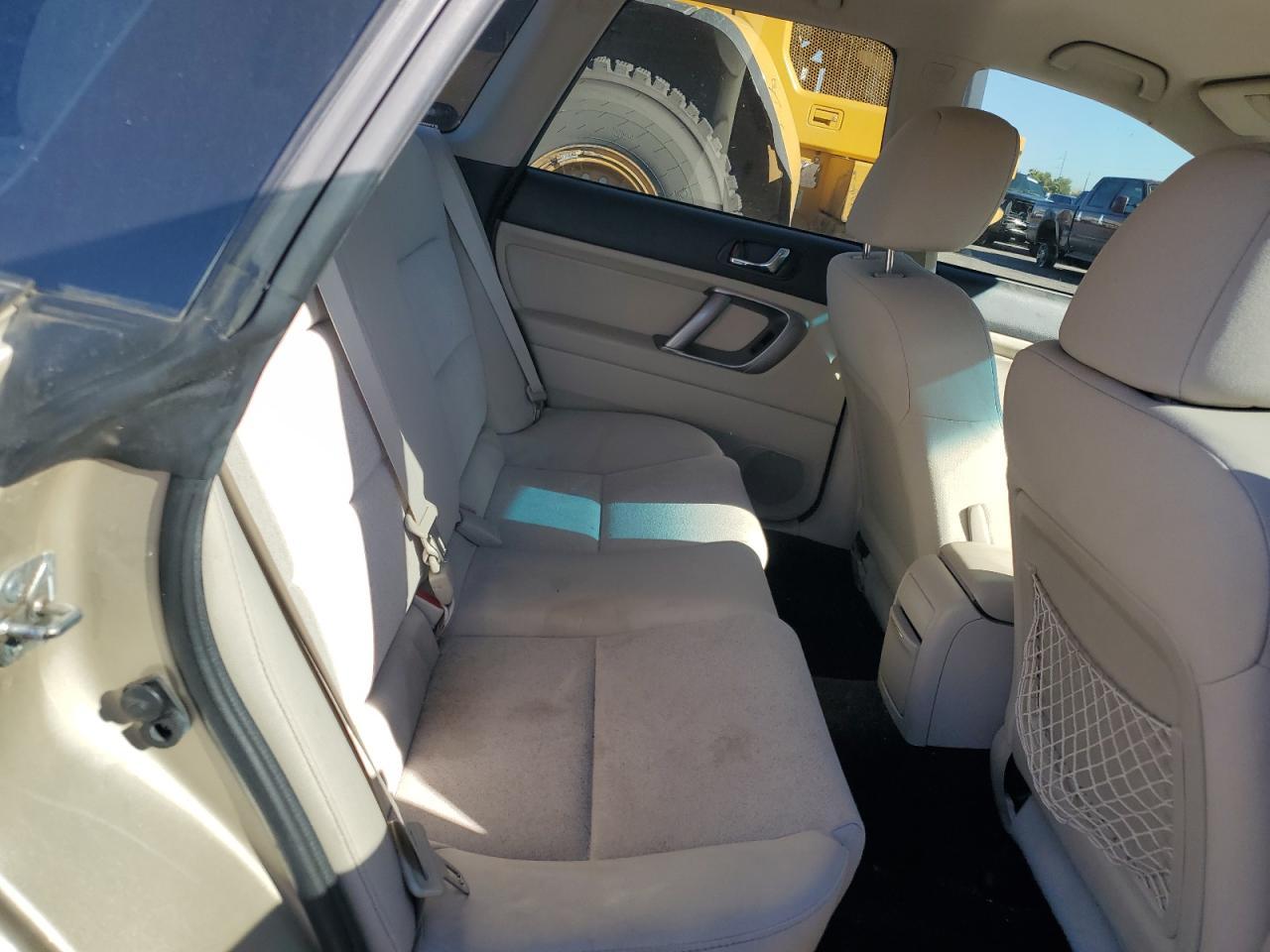 2009 SUBARU Outback