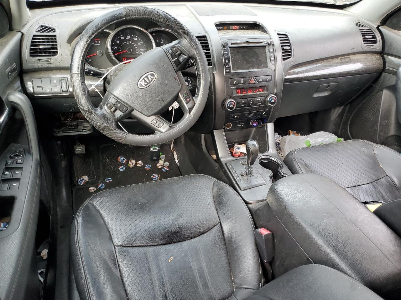 2013 KIA SORENTO