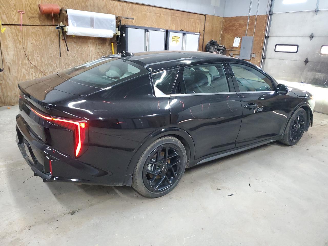 2025 KIA K4