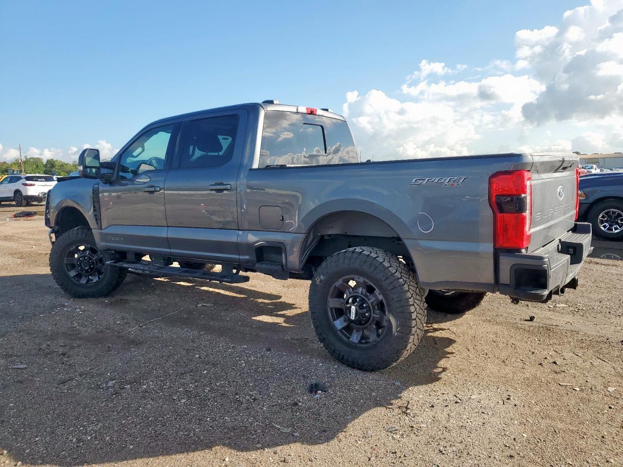 2024 FORD F-250
