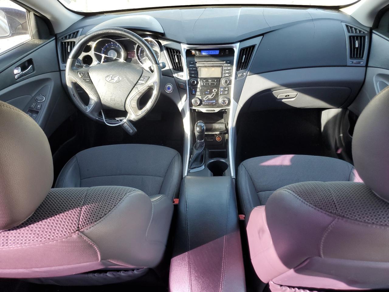 2013 HYUNDAI SONATA