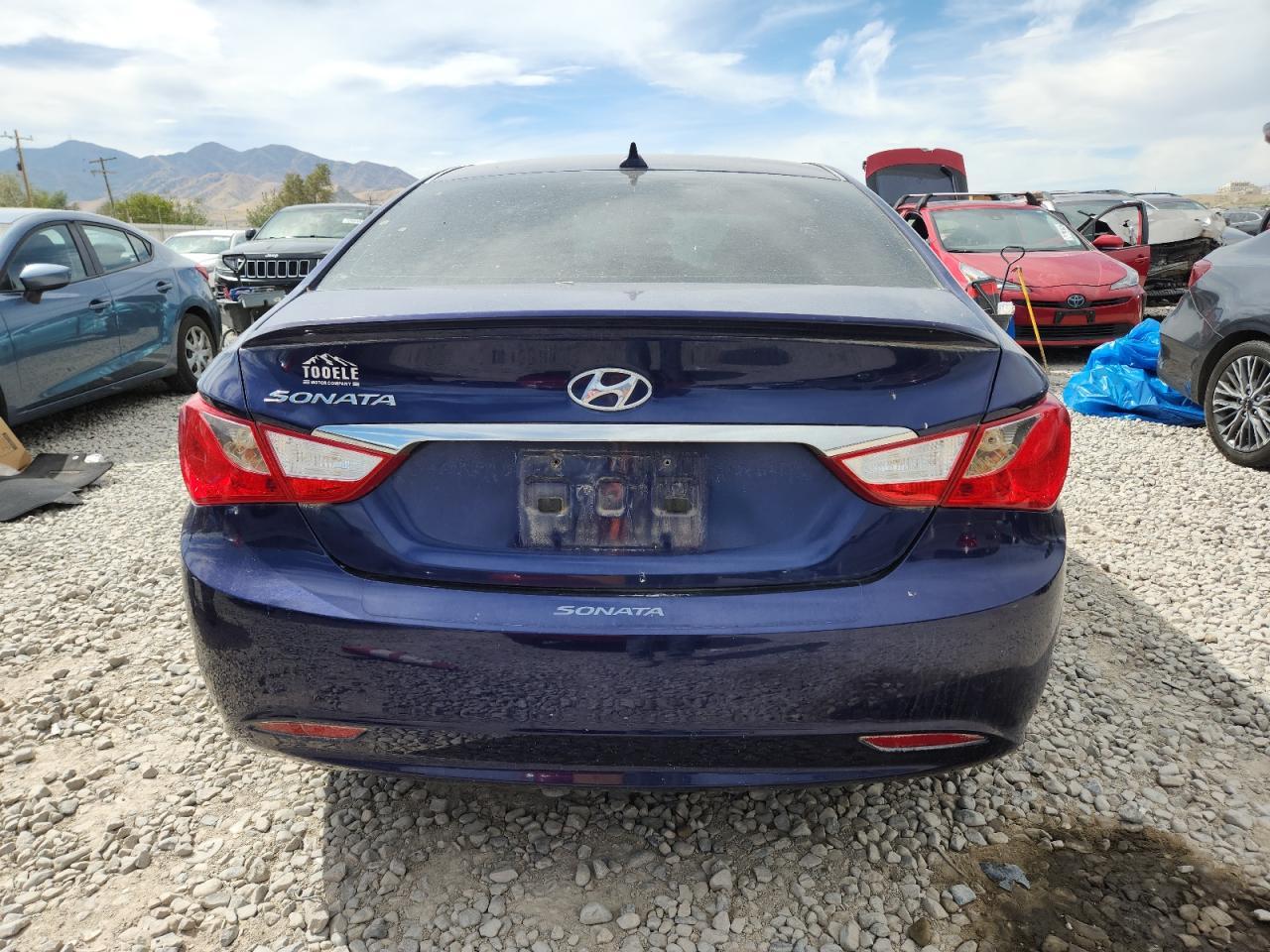 2013 HYUNDAI SONATA