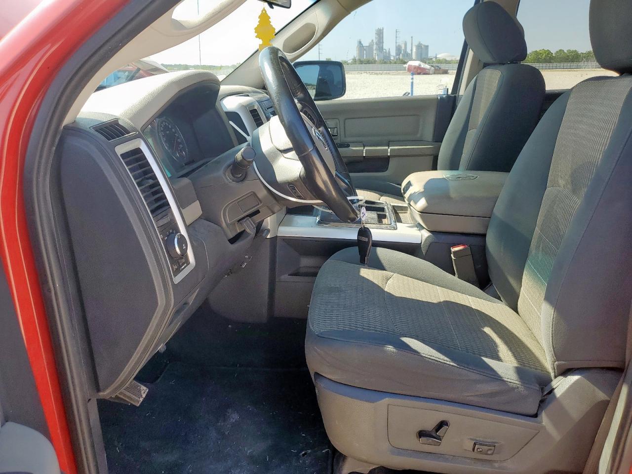 2012 DODGE RAM 1500