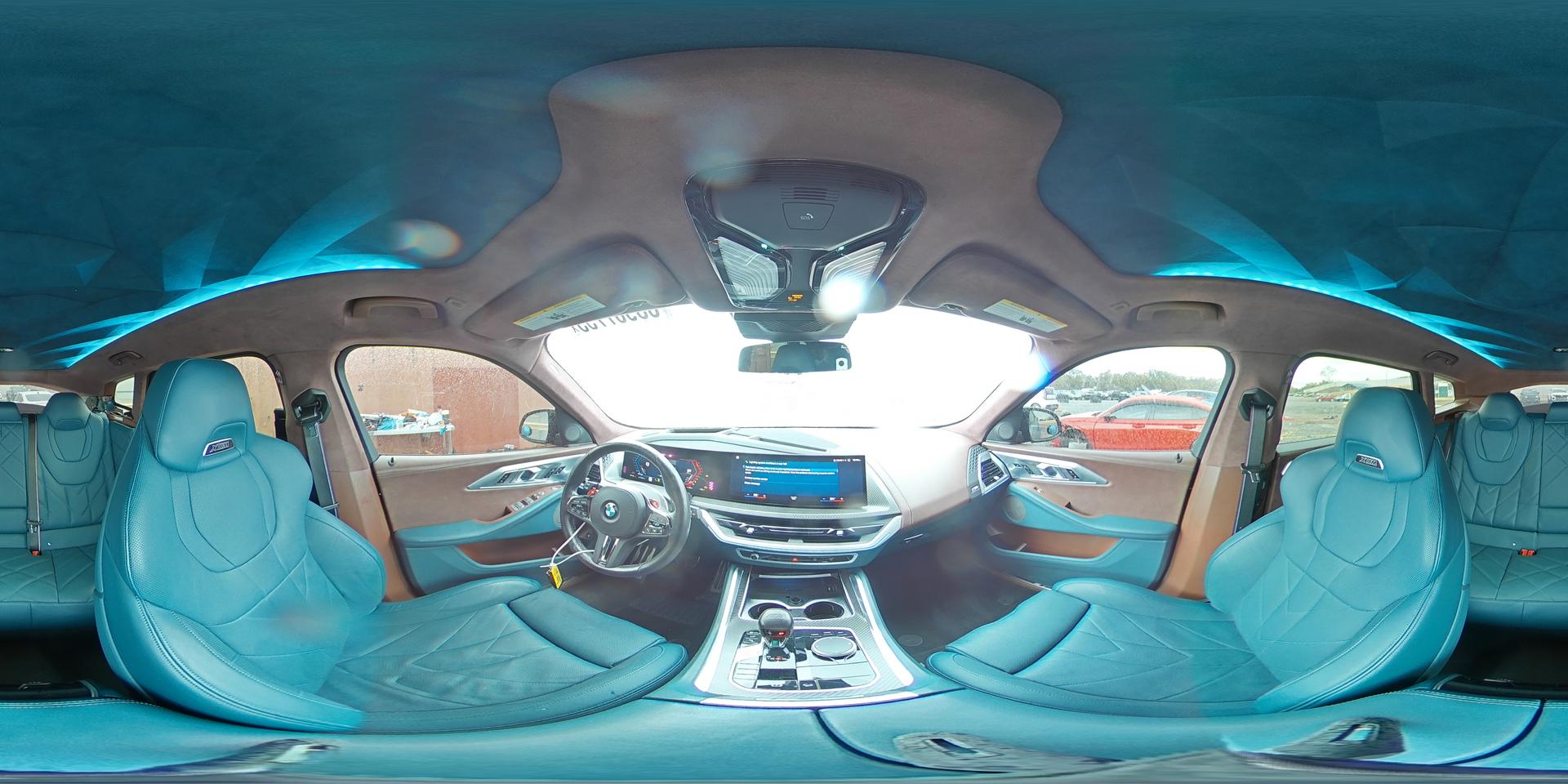 2023 BMW Xm