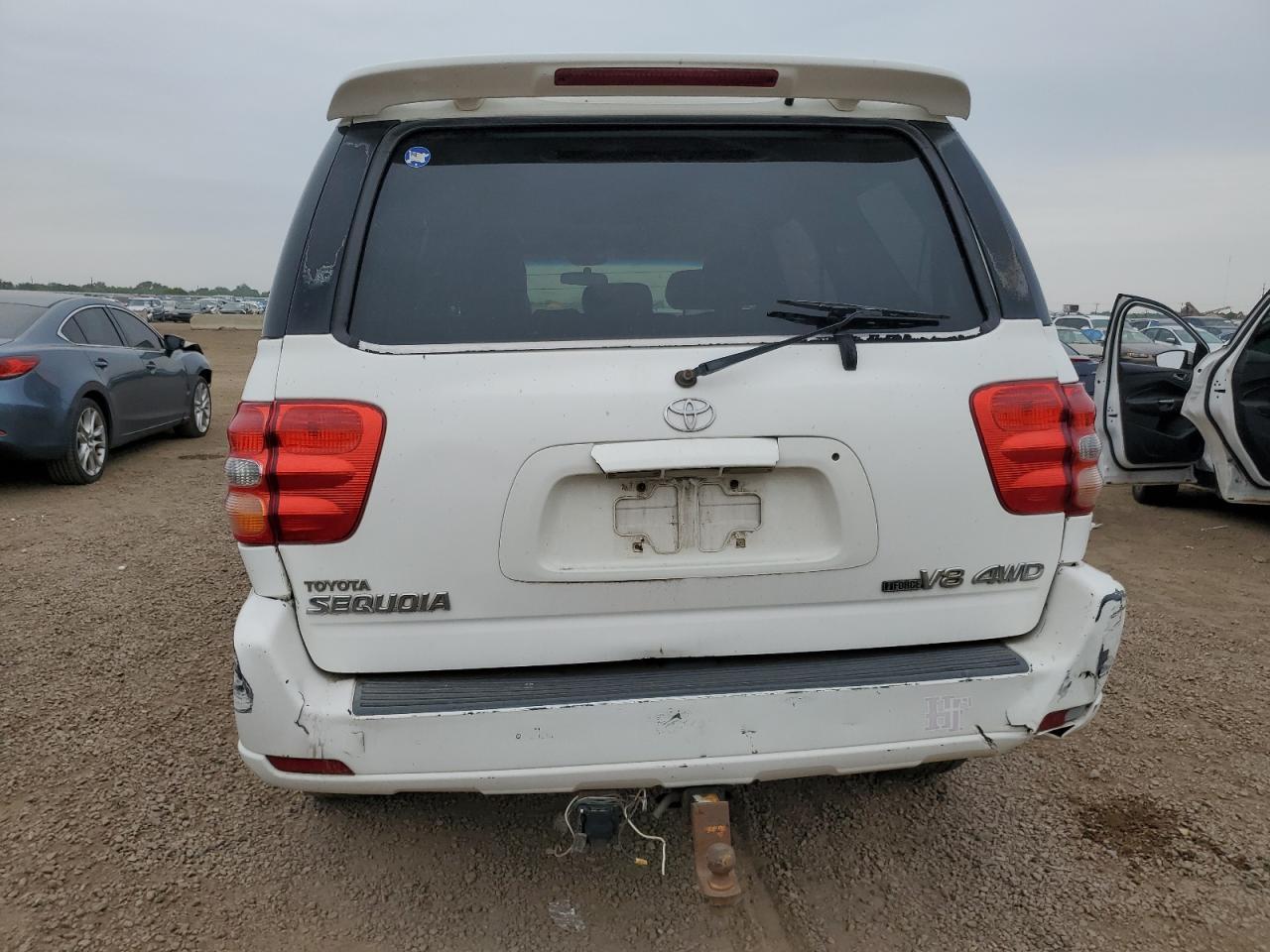 2002 TOYOTA Sequoia