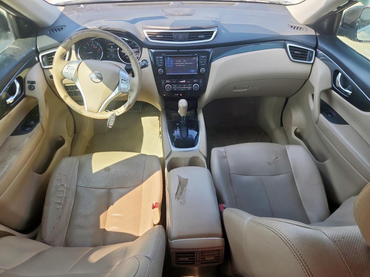 2015 NISSAN ROGUE