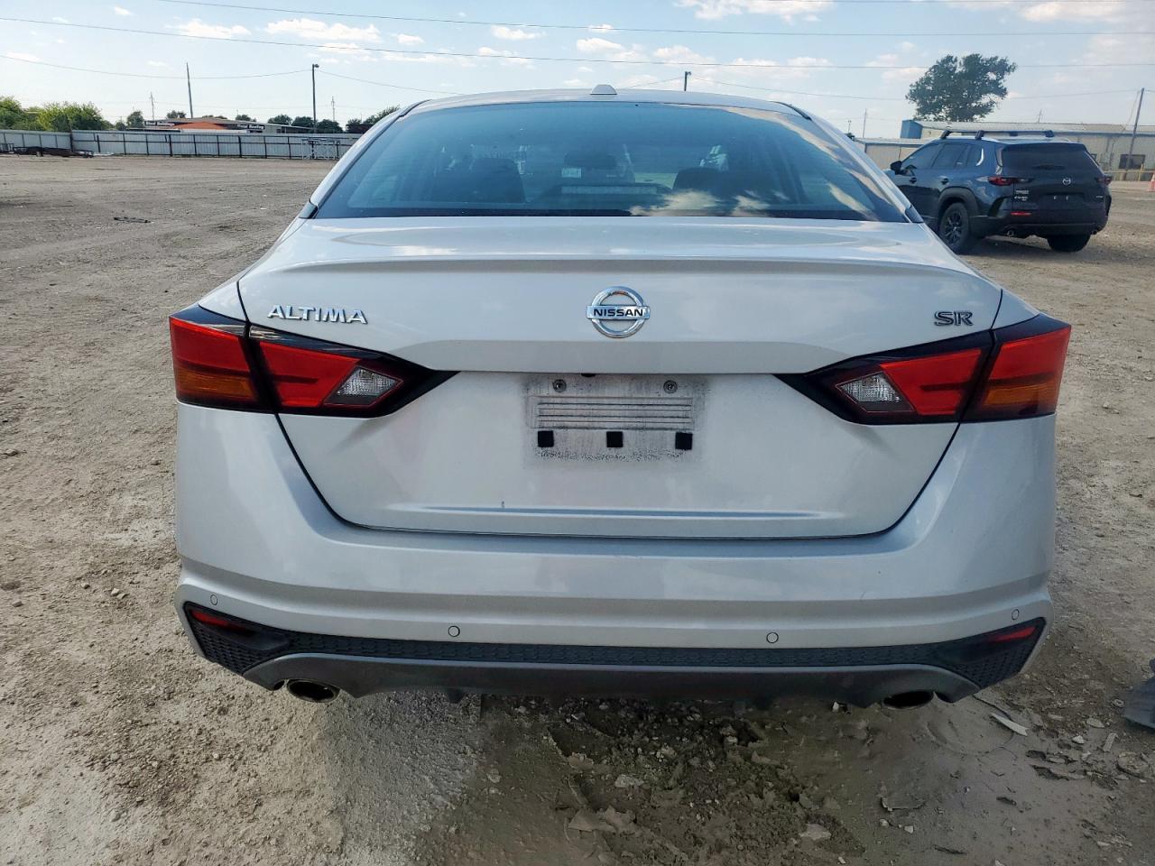 2022 NISSAN ALTIMA