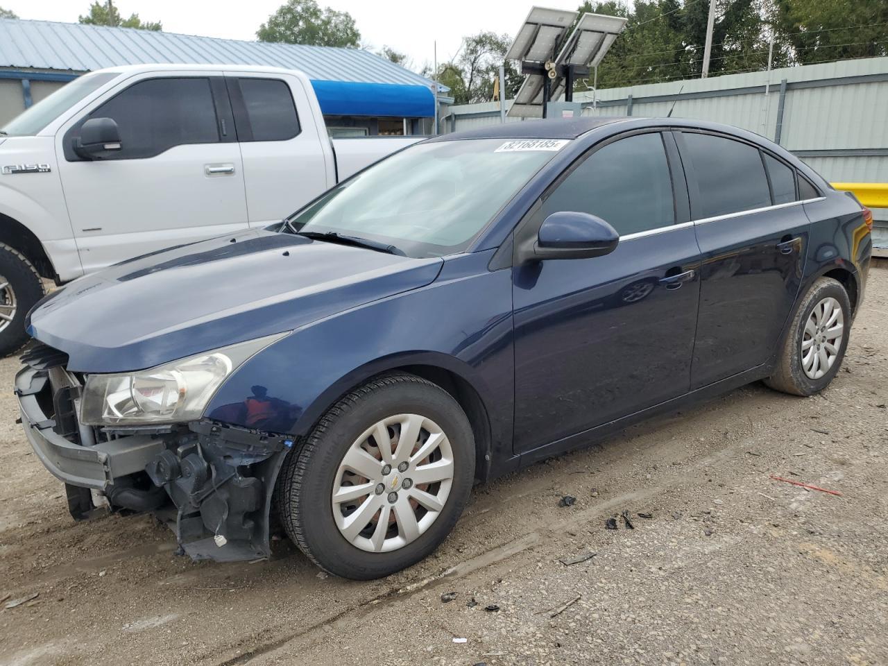 2011 CHEVROLET CRUZE
