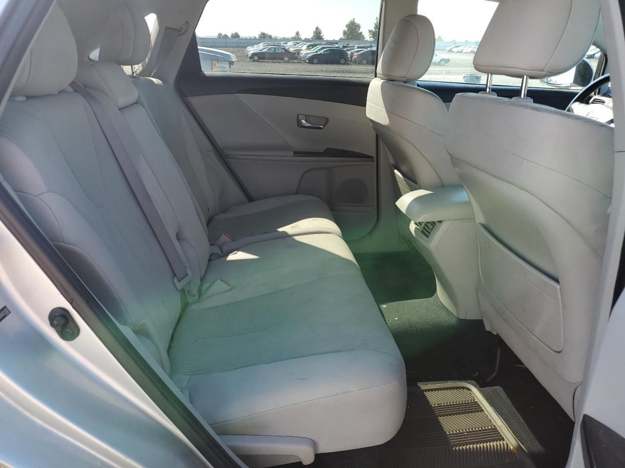 2010 TOYOTA VENZA