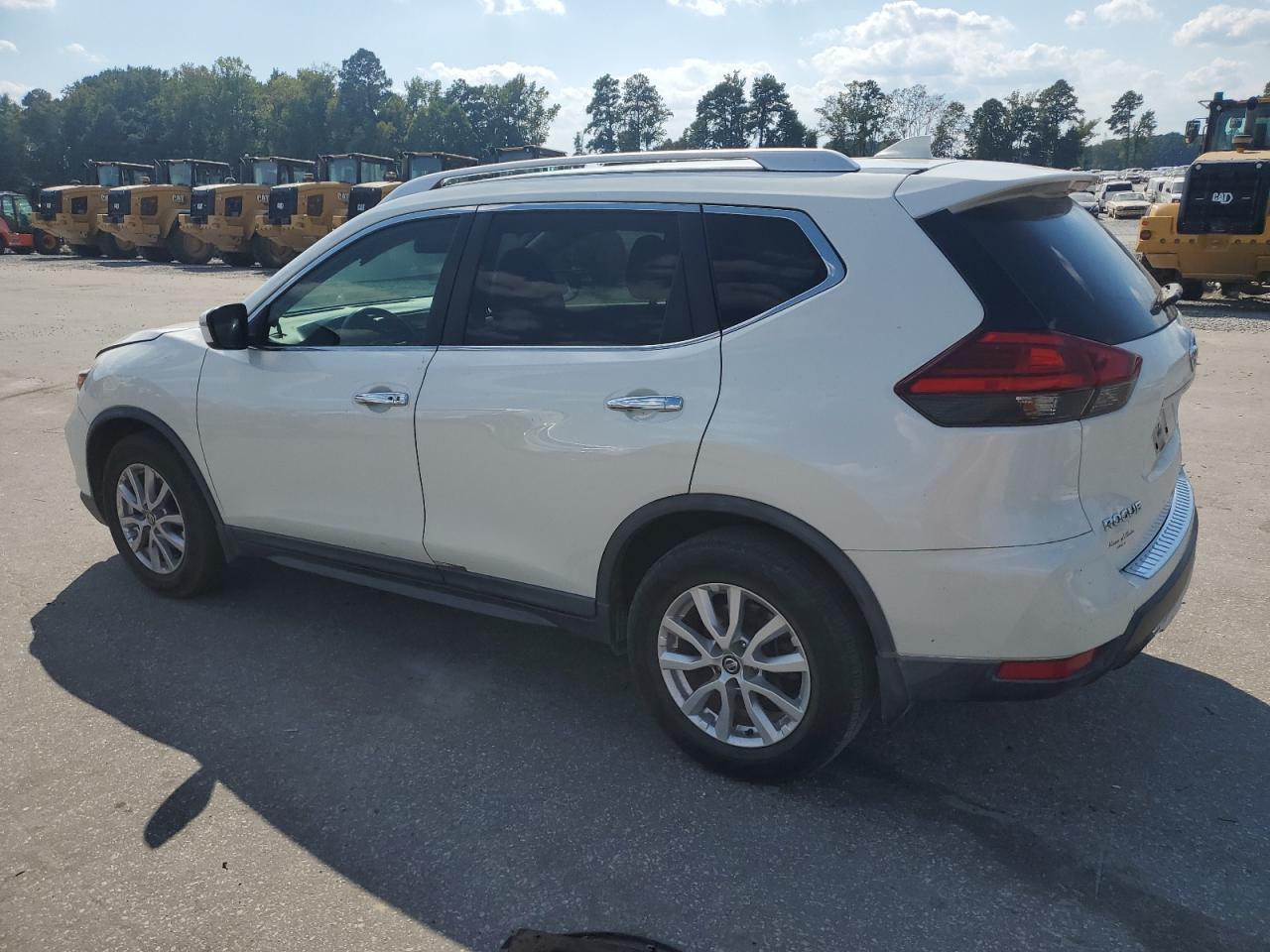 2017 NISSAN ROGUE