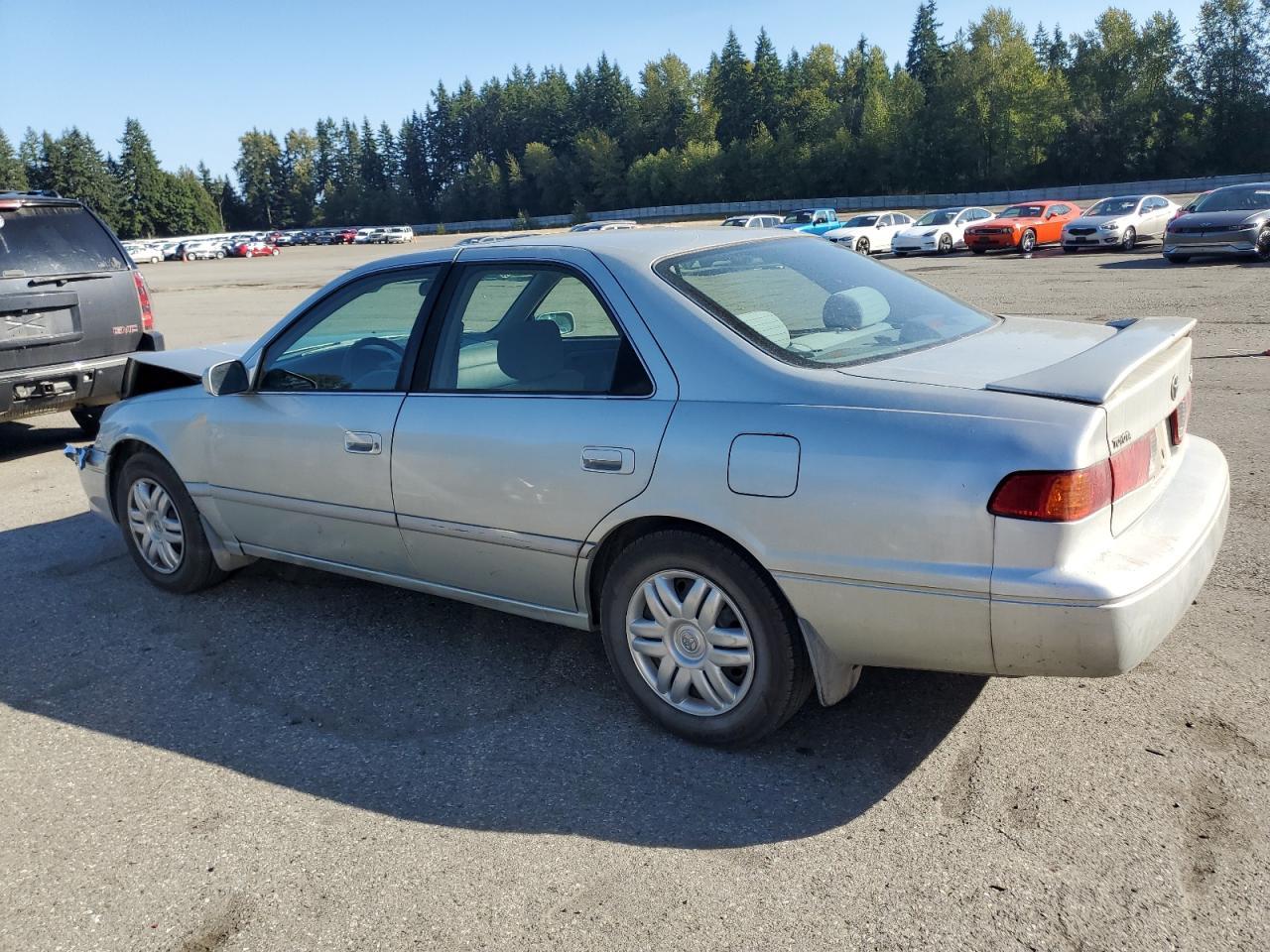 2001 TOYOTA CAMRY