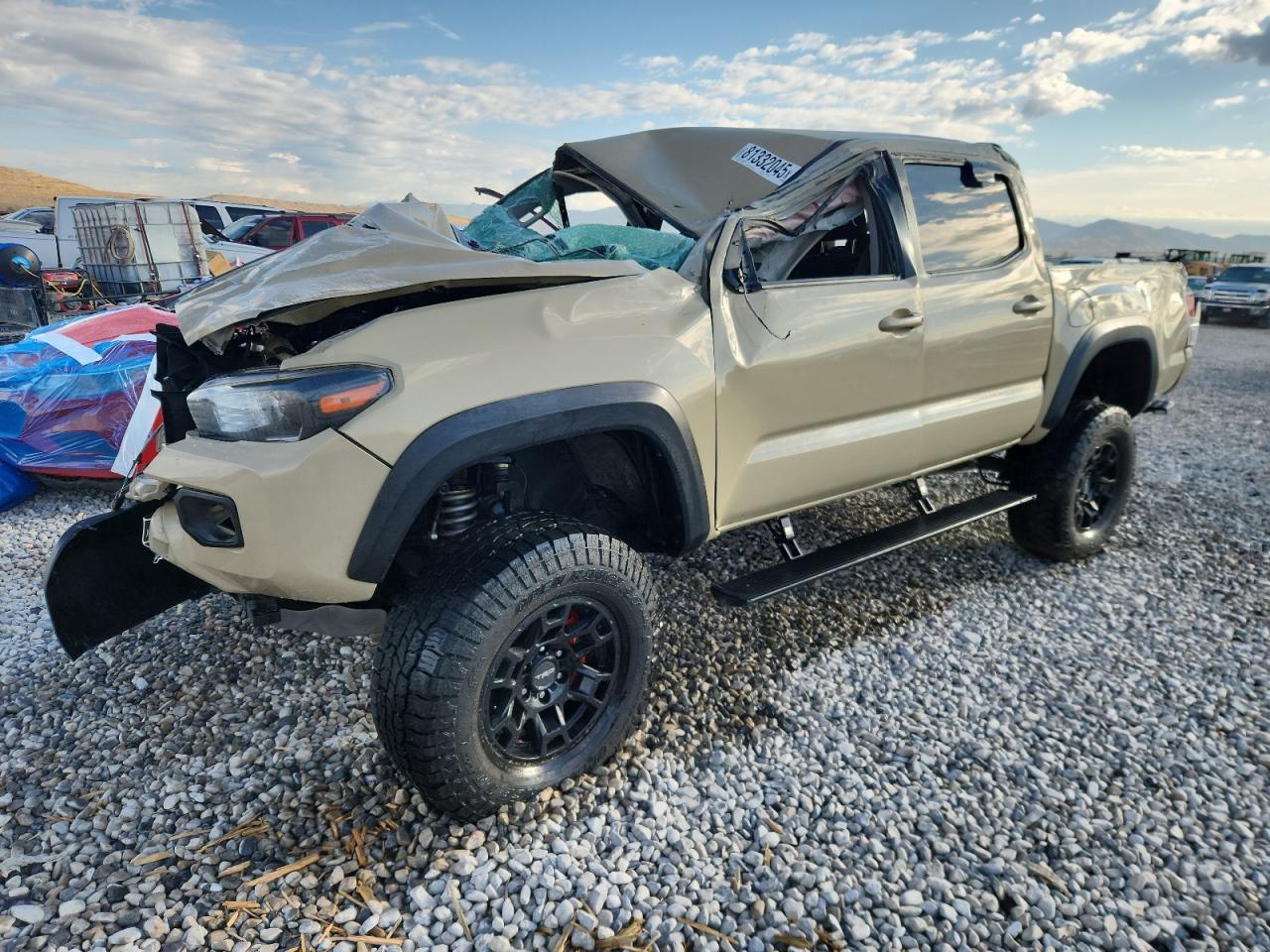 2017 TOYOTA TACOMA