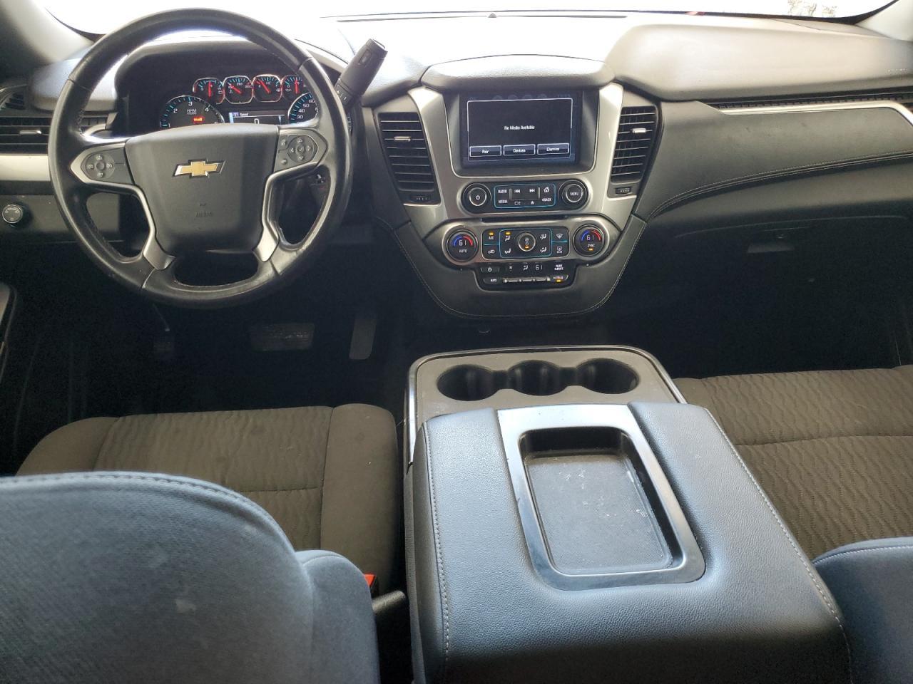 2018 CHEVROLET Suburban