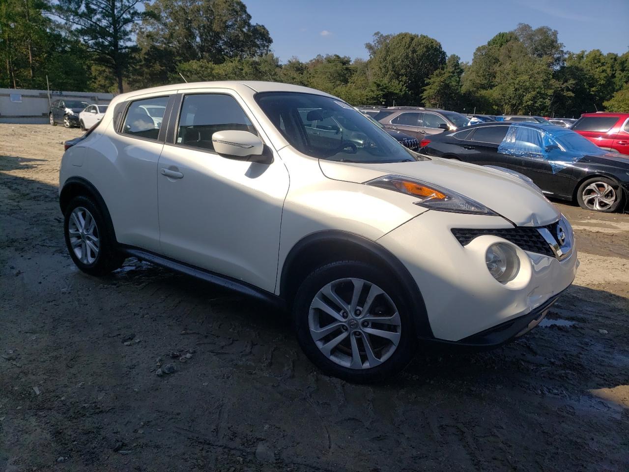2017 NISSAN Juke