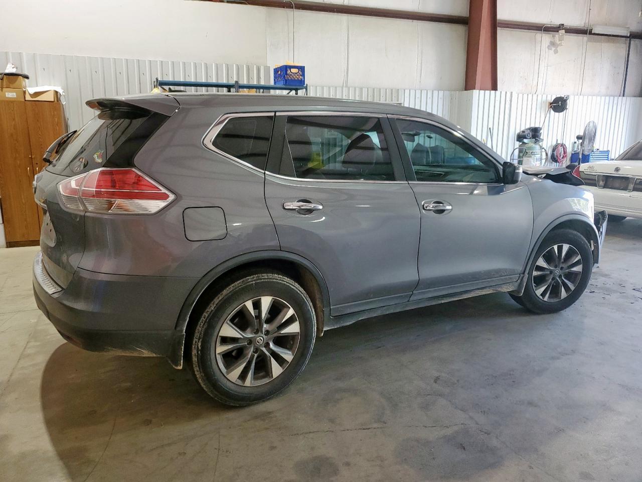 2015 NISSAN ROGUE