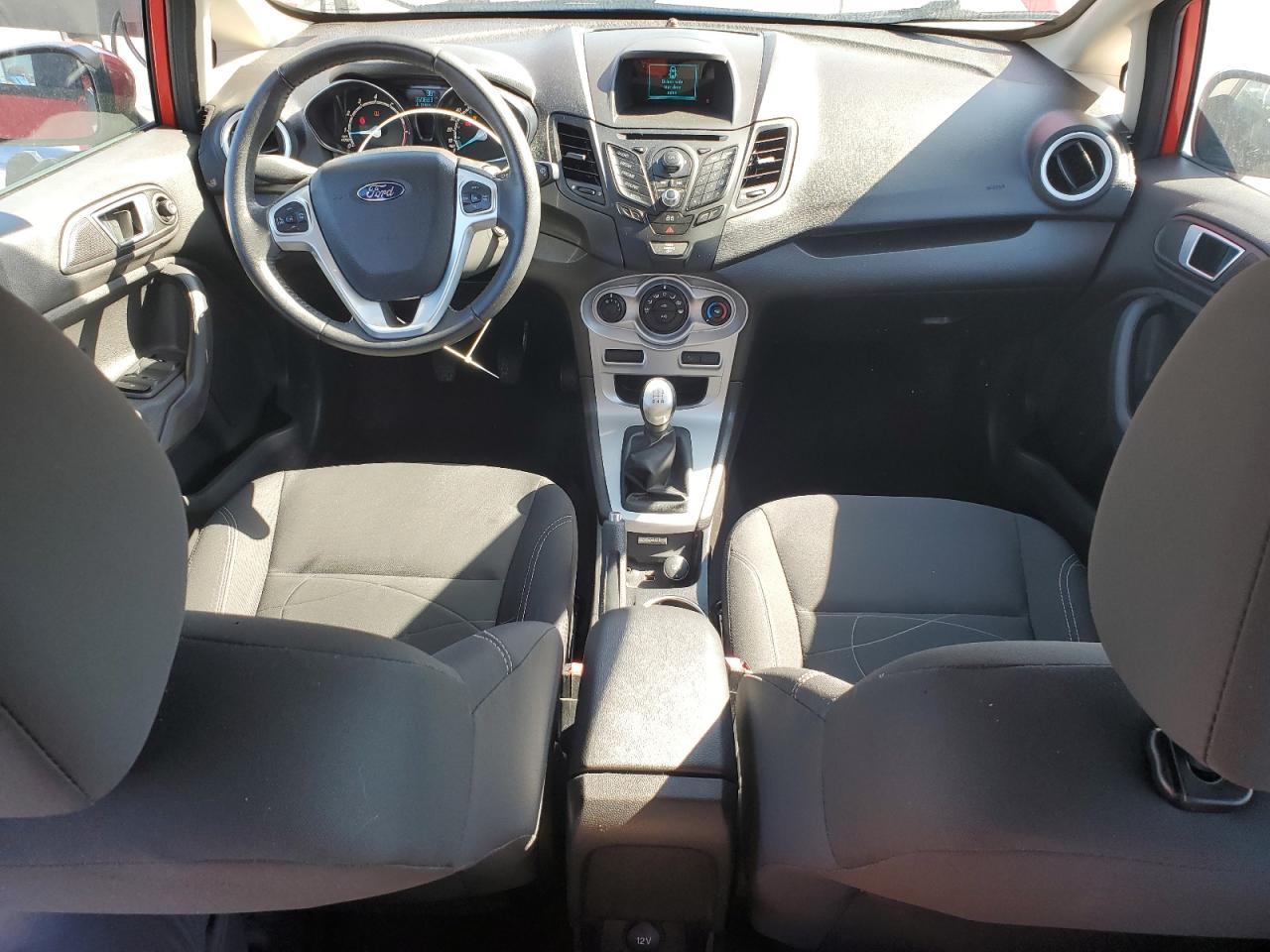 2015 FORD Fiesta