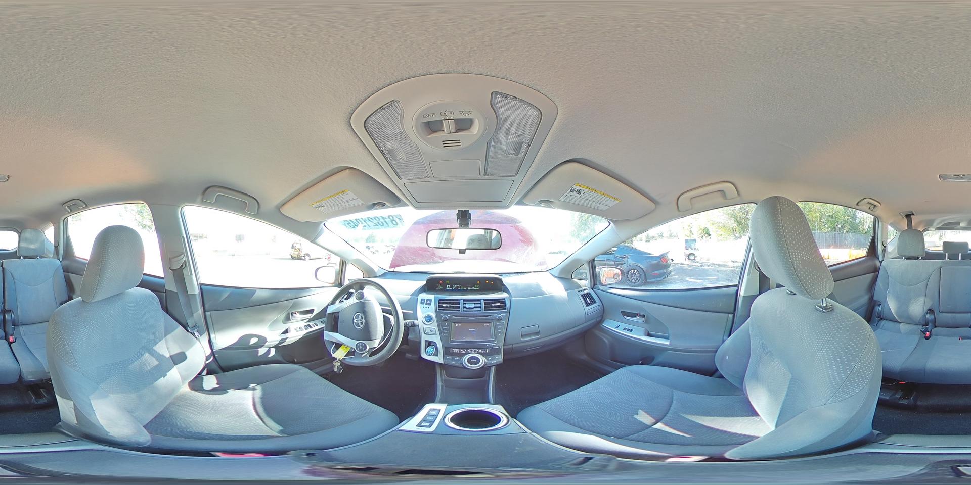 2014 TOYOTA PRIUS V