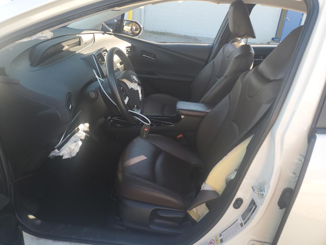 2018 TOYOTA PRIUS