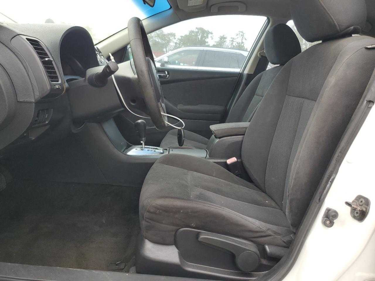 2010 NISSAN ALTIMA