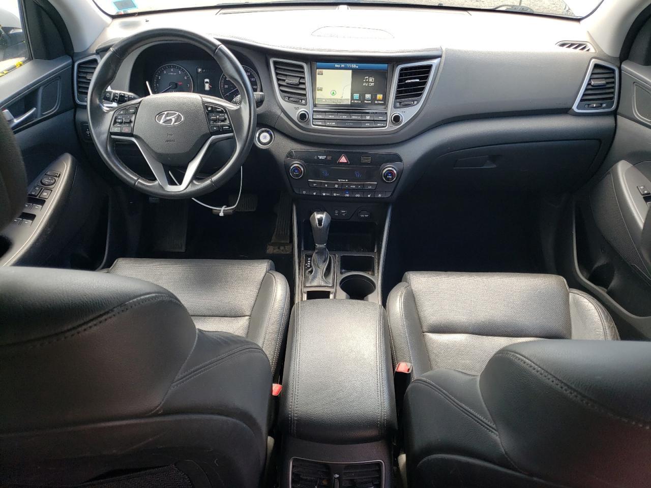 2016 HYUNDAI TUCSON