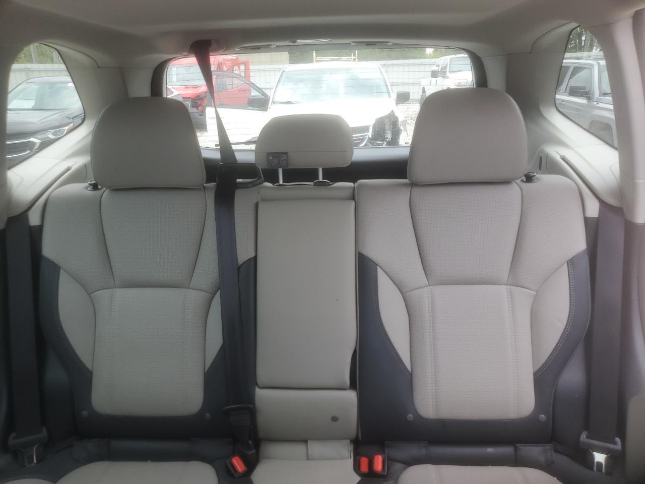 2022 SUBARU FORESTER