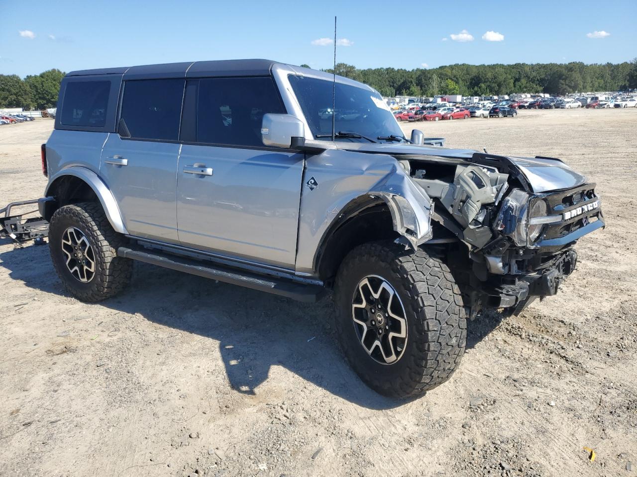 2022 FORD Bronco