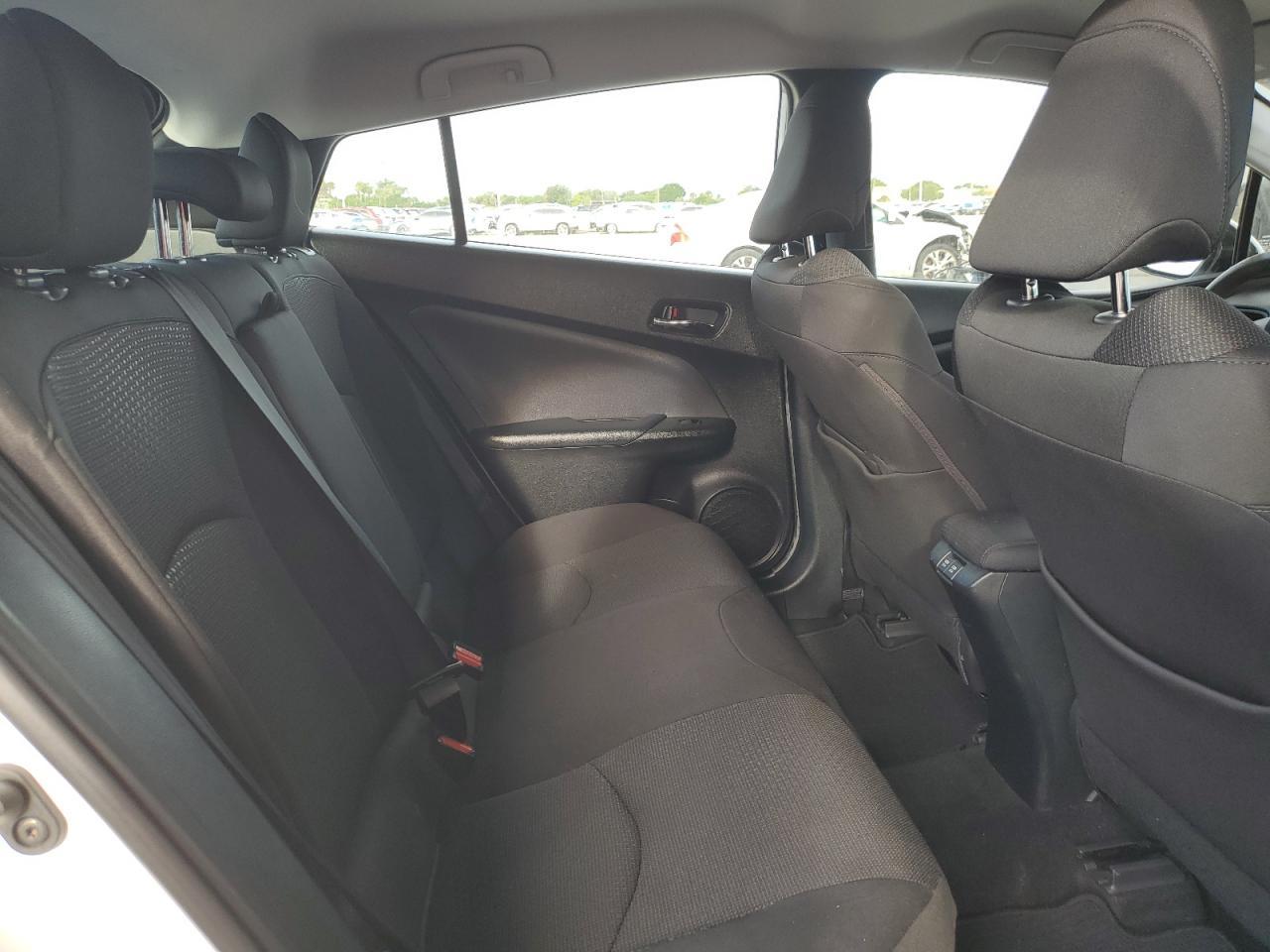 2020 TOYOTA PRIUS