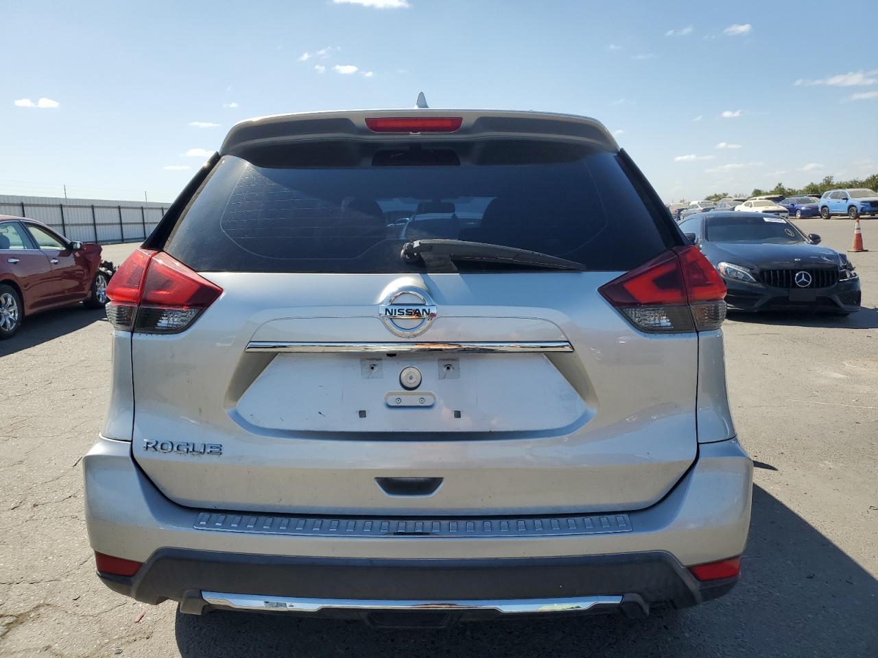 2018 NISSAN ROGUE