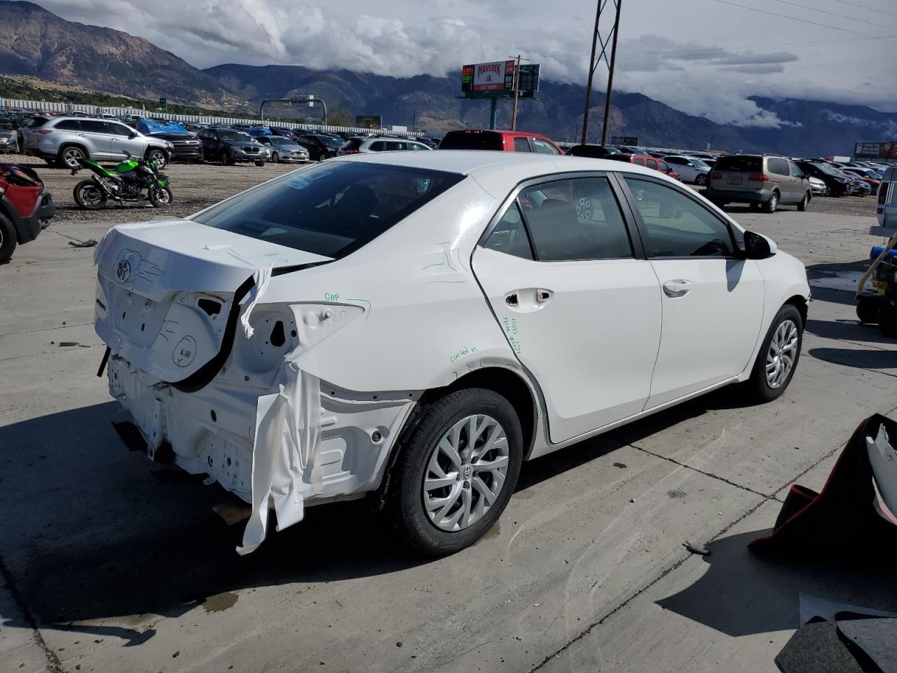 2019 TOYOTA COROLLA