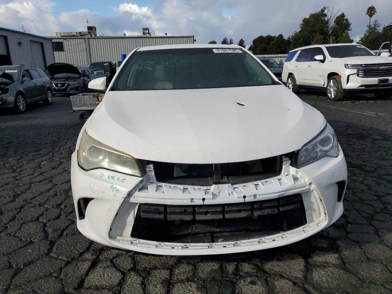 2016 TOYOTA CAMRY